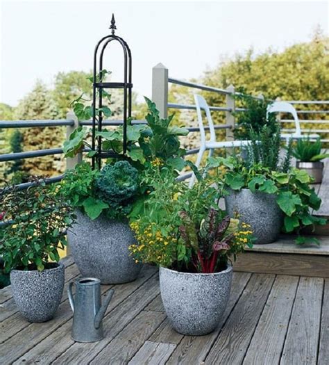 15 Stunning Container Vegetable Garden Design Ideas And Tips