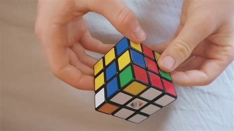 Tuto Comment Faire Un Rubiks Cube 3x3 Rapidement Pour Les Débutant