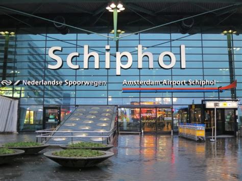 Easiest Cheapest Way To Get From Schiphol To Amsterdam