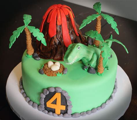 If your kids love dinosaurs, making a 3d dinosaur birthday cake is a great way to surprise them at their birthday while saving a bit of money at the same time by doing it yourself. Dinosaur cake | Dinosaur cake, Cake, Childrens birthday cakes