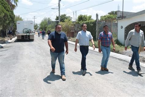 Supervisa Paco Treviño obra en colonia Ismael Flores Periódico La