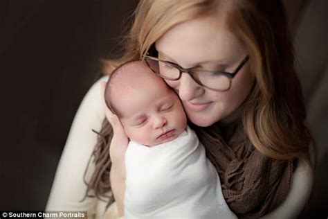 Baby Born 24 Years After She Was Conceived Smag31