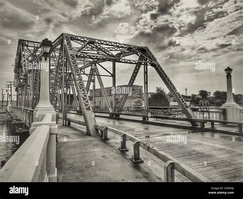 Lift Bridge In Ashtabula Ohio Stock Photo Alamy