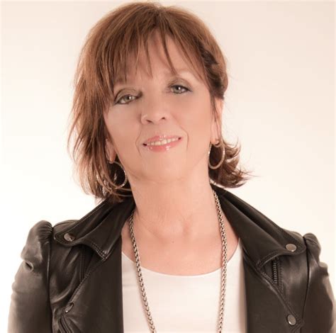 Nora Roberts Age Wiki Biography Height Husband Net Worth 13 In