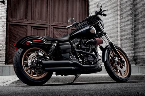 The rake is steeper than before. Review of Harley-Davidson 2017 Low Rider S - Bikes Catalog