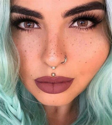 Bold Brows And Bold Lips Are A Match Made In Makeup Heaven Face Piercings Double Nose