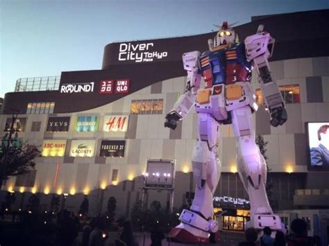 Life Sized Gundam Picture Of Diver City Tokyo Plaza Koto Tripadvisor