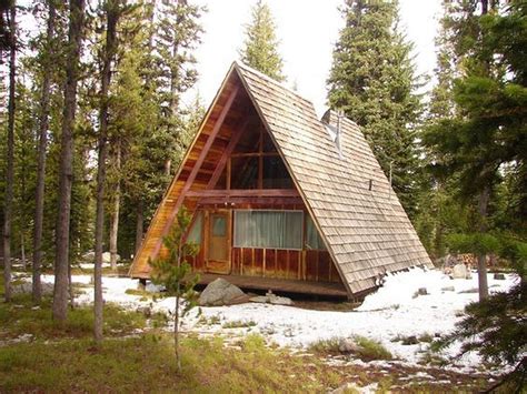 40 Beautiful Cabin House Design Shaped Like A Cone A Frame House A