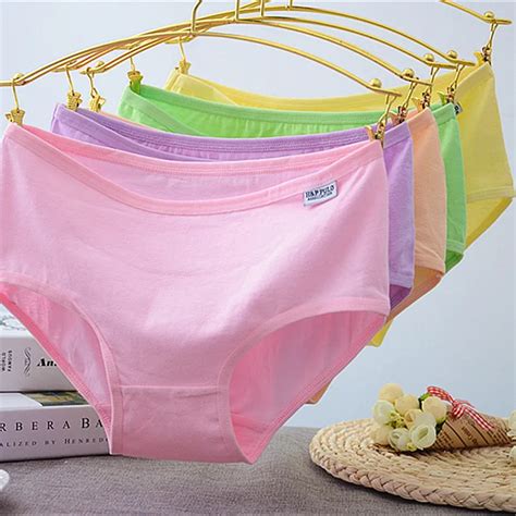 20pcslot Underwear Wholesale 2017 Womens Underwear Cotton Triangle Candy Color Panties For