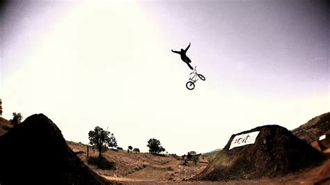 Bmx Dirt Jump Colombia 2014 Youtube