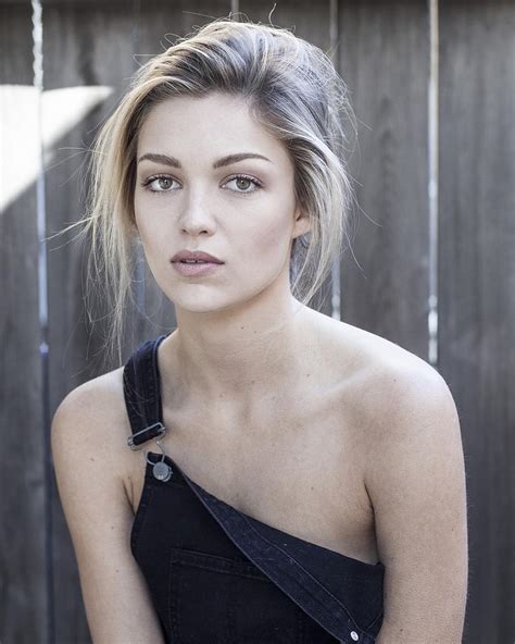 Picture Of Lili Simmons