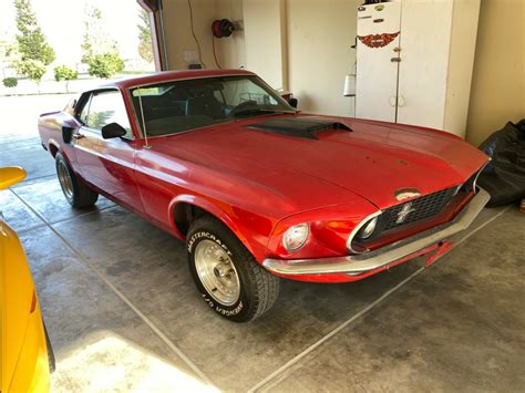 This 1969 Ford Mustang Fastback Is A Mach 1 Wannabe Still Inviting