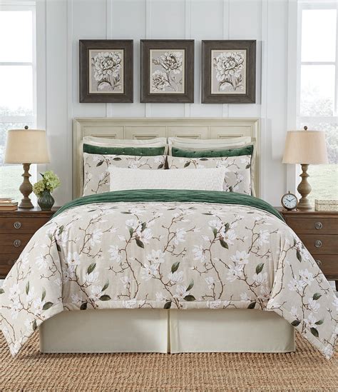 Southern Living Magnolia Comforter Mini Set Dillards