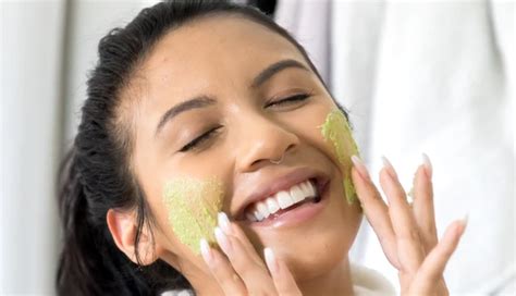 Homemade Green Tea Face Scrub To Make Your Skin Summer Ready