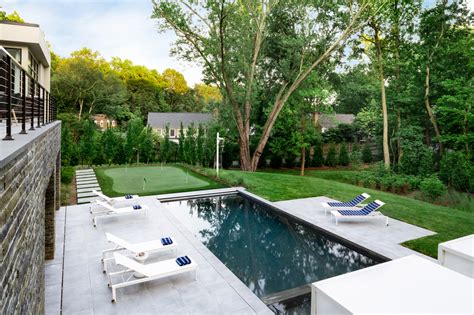 Pool Landscaping Ideas 10 Ways To Surround Your Pool With Paving