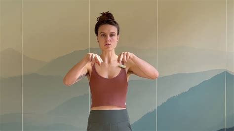 Standing Vulva Mobilization Try This For Your Vulvodynia Youtube