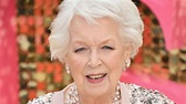Die britische Film-Ikone June Whitfield (93) ist verstorben ...