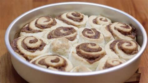 Quick Cinnamon Rolls Without Yeast Recipe In The Kitchen With Matt In