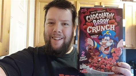 Captain Crunch Chocolatey Berry Crunch Food Review Youtube