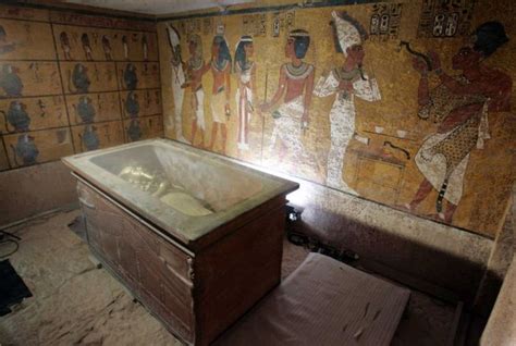 Press Announcement Radar Scans Reveal Hidden Chamber In Tutankhamun