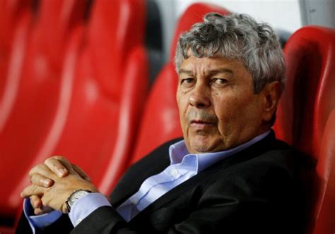 Mircea lucescu görevi bırakma kararı aldı. Mircea Lucescu a reacționat după ce a luat contact cu ...