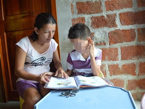 Madre Pide Ayuda Para Su Hijo El Diario Ecuador