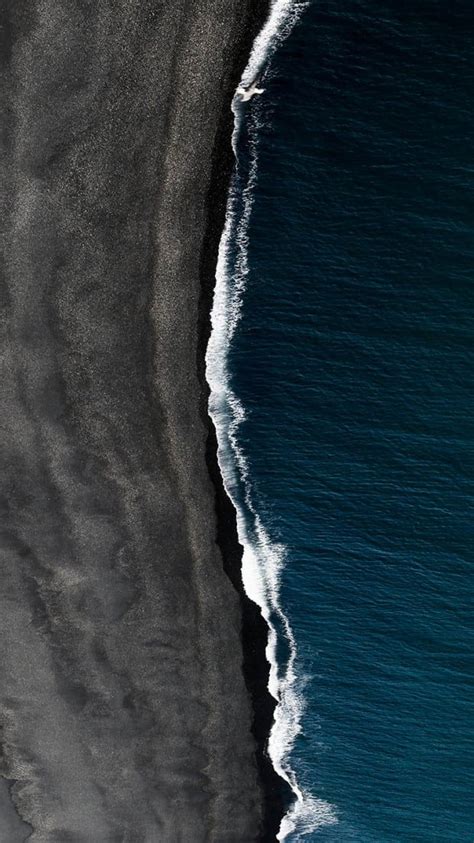 5 Wallpapers That Will Look Perfect On Your Iphone 14 Iceland