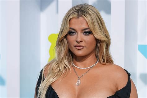 Bebe Rexha S Weight Gain Was Caused By This Illness But She Still Has To Fight Off Internet Trolls