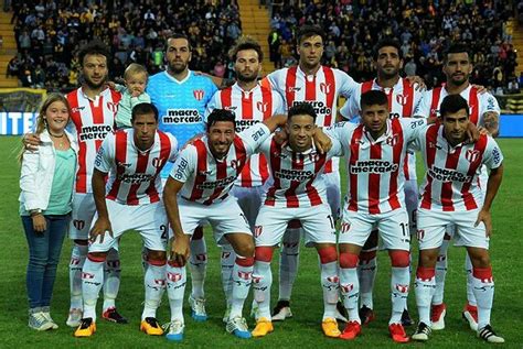 El club atlético river plate es una institución deportiva, educativa y cultural del barrio de núñez, de la ciudad autónoma de buenos aires, fundado historia: River Plate 2018 | Gol de, Argentina