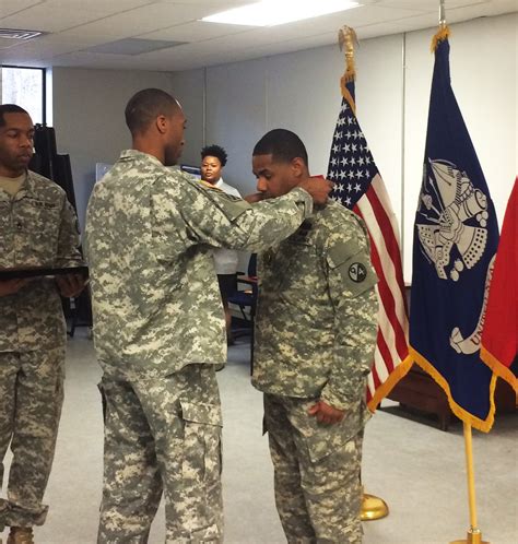 94th Training Division Soldier Receives Samuel Sharp Award Article