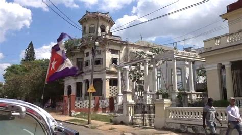 Exploring The Vedado Neighborhood In Havana Youtube