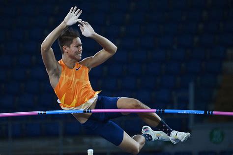 Jun 09, 2021 · japan's olympic security balancing act leaves few satisfied tokyo 2020+1 olympics: Tokyo Olympics: Record-setting ways mean vaulter Obiena on ...