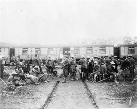 Battle Somme 1 July 18 November 1916 Co 915 Scene Outside A