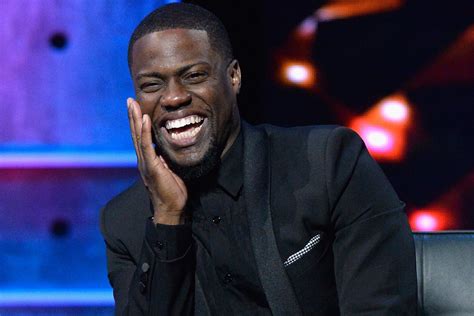 The comedian has starred in a number of box office hits, such as 2003s scary movie 3, 2004s soul plane, 2010s little fockers, and 2017s jumanji: Kevin Hart Height, Wife, Wedding, Kids, Age, Girlfriend ...