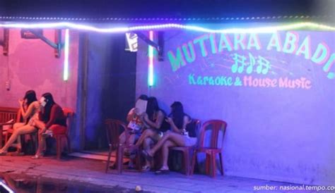 Tempat Prostitusi Yang Masih Bertahan Di Indonesia No Punya Dua Hot Sex Picture