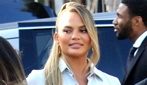 Chrissy Teigen Accidentally Tweeted Her Email Address So Naturally