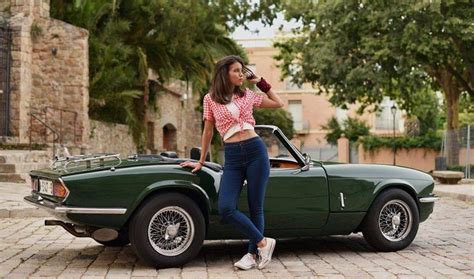 Pin By Igor On Classic Cars And Girls Car Girl Classic Cars Style