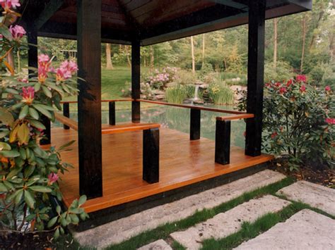 Intimate Waterfront Deck Inspired By Japanese Pagoda Design Orientale
