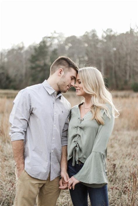 Cute Engagement Photos For Engaged Couples Engagement Photo Ideas