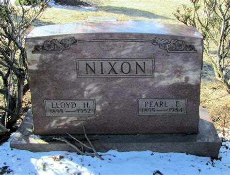 Collerkin Rev Lloyd Hinman Nixon D D