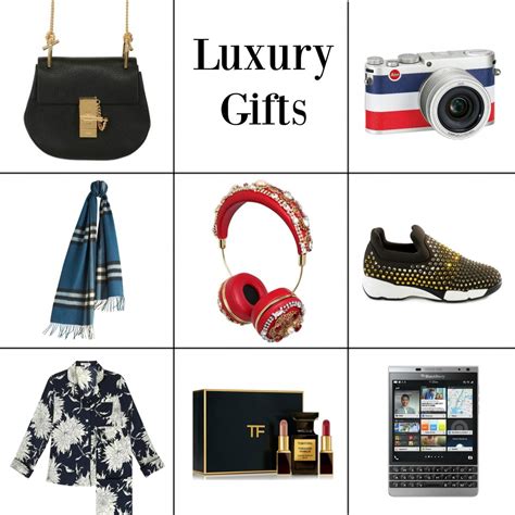 Tips on finding a great gift that she is sure to love! Luxury Gift Ideas | Christmas Gift Guide 2015