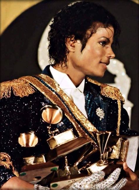 Side Profile Michael Jackson Thriller Michael Jackson Awards