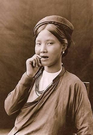 Vẻ đẹp người phụ nữ Việt Nam xưa Đời sống Skcs vn