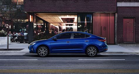 Find out hyundai elantra 2020 price in uae, here compare hyundai elantra 2020 small sedan specs images, price, and specification with the customer expert review. Elantra Highlights | Sedan - Hyundai UAE