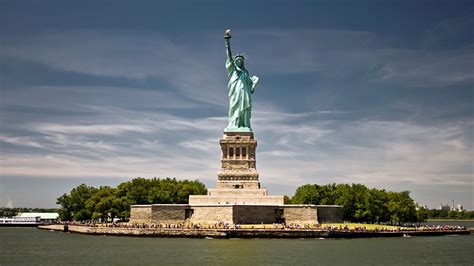 Statue Of Liberty Wonders In New York City Us Hd Wallpapers Download