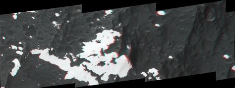 Towering Peaks Of Iapetus