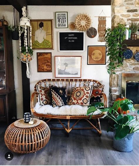 Eclectic Space For Bohemian Style Living Rooms