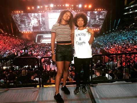It's creeping me out. naomi osaka is taking a stand against internet trolls who think they're entitled to police her body. Naomi Osaka Height, Weight, Age, Body Statistics - Healthy ...