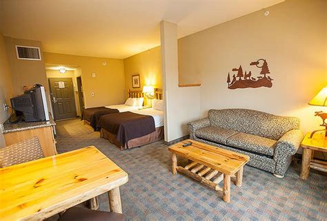 Great Wolf Lodge Deluxe Queen Suite Travel By Darcy