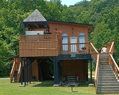 The Treehouse Red River Gorge Kentucky Cabins For Rent